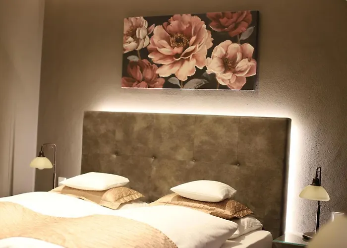 Waldkrug 酒店 德尔布鲁克