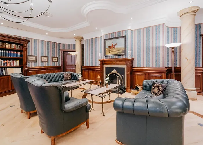 酒店 Waldkrug 德尔布鲁克