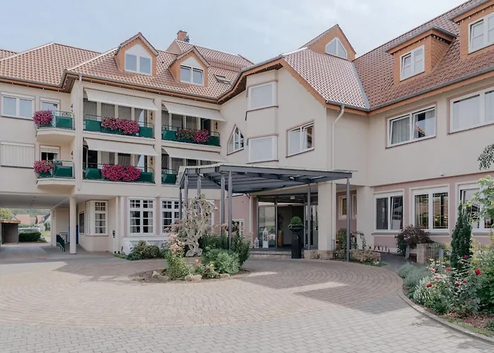 Waldkrug 4* 德尔布鲁克